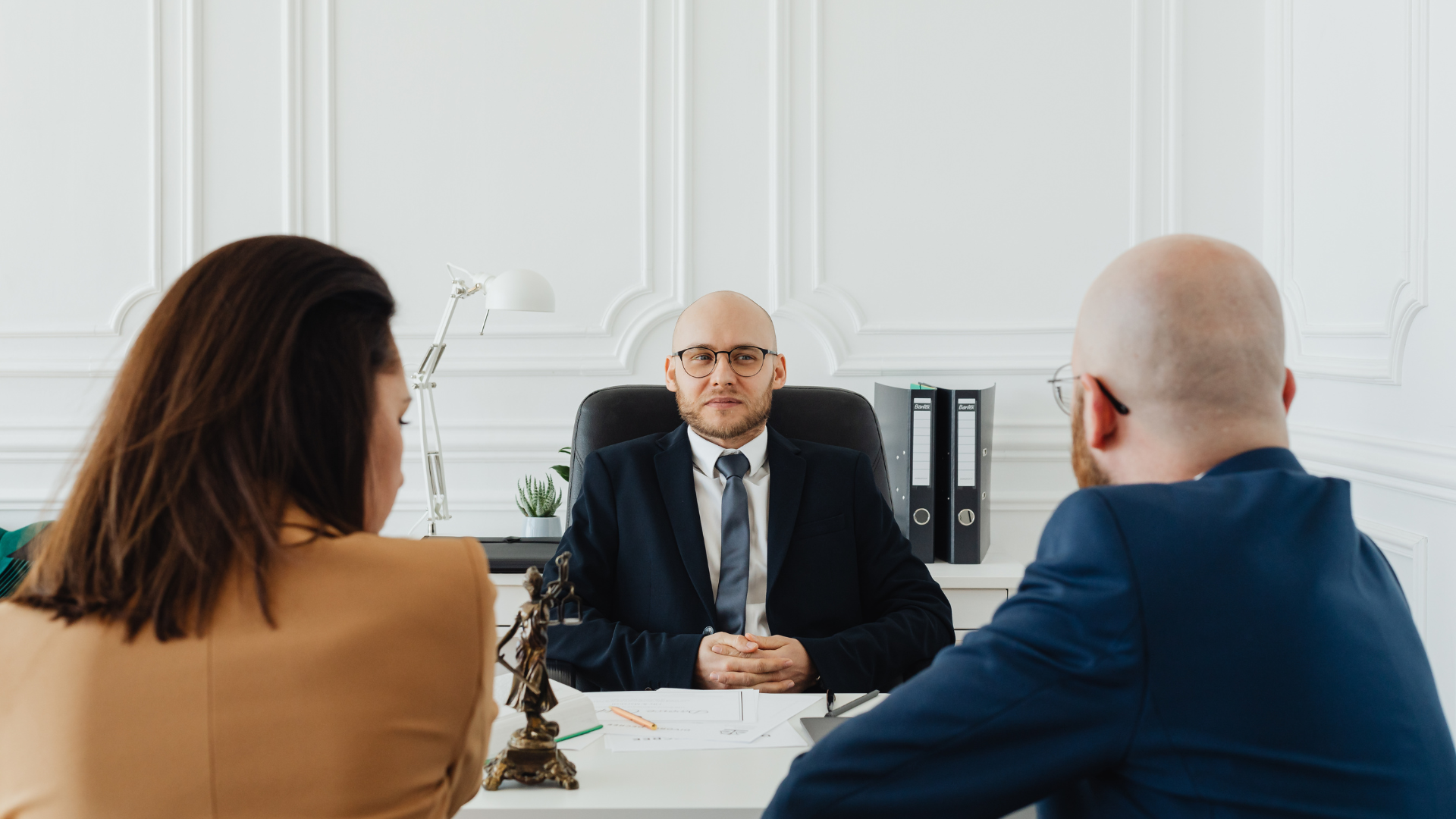 reindustrializzazione e il ricollocamento attivo di lavoratori